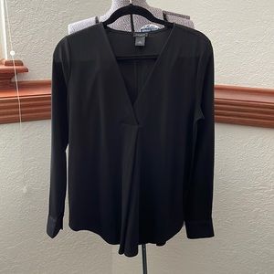 Ann Taylor Black v neck long sleeve shirt